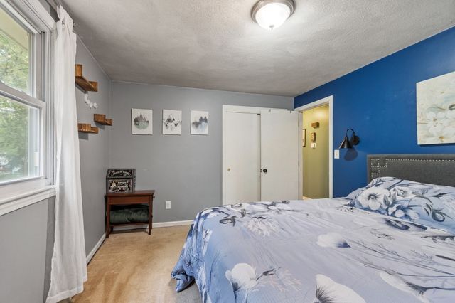 7 N Lakeview Rd, Norton, MA 02766