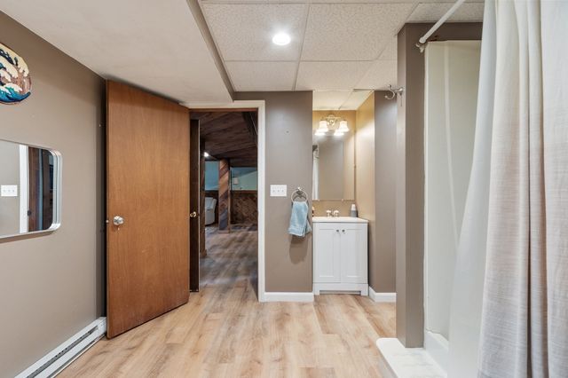 7 N Lakeview Rd, Norton, MA 02766