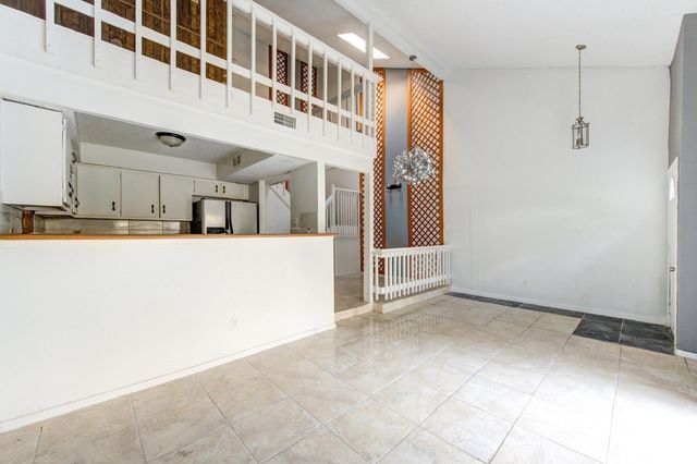 13004 Greenway Chase Court 3004, Houston, TX 77072