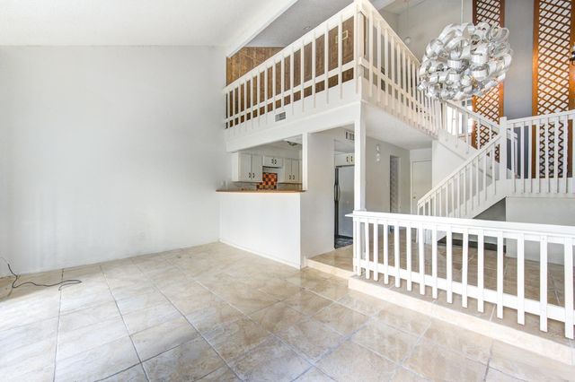 13004 Greenway Chase Court 3004, Houston, TX 77072