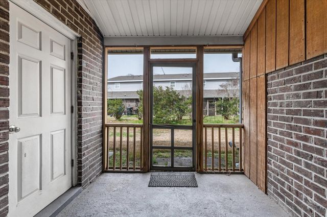 1860 Mepkin Road H4, Charleston, SC 29407