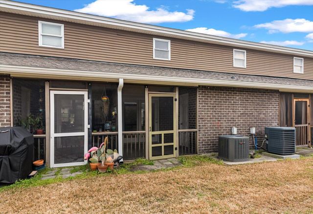 1860 Mepkin Road H4, Charleston, SC 29407