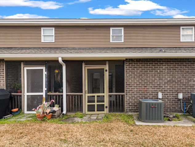 1860 Mepkin Road H4, Charleston, SC 29407