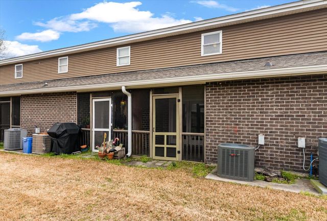 1860 Mepkin Road H4, Charleston, SC 29407