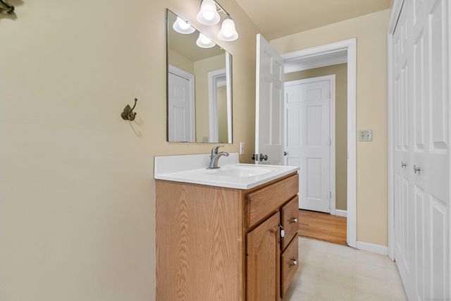 599 Goose Lane, Guilford, CT 06437