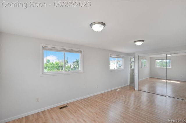 4048 Augustine Drive, Sterling Heights, MI 48310