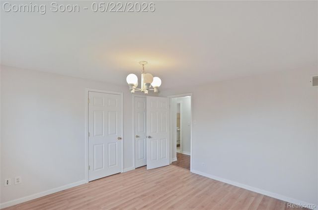4048 Augustine Drive, Sterling Heights, MI 48310