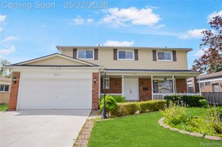 4048 Augustine Drive, Sterling Heights, MI 48310