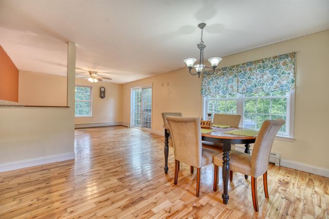 24 Broad Cove Drive, Concord, NH 03301