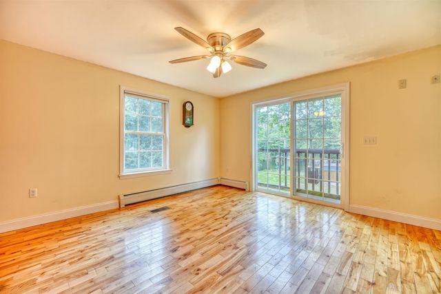 24 Broad Cove Drive, Concord, NH 03301