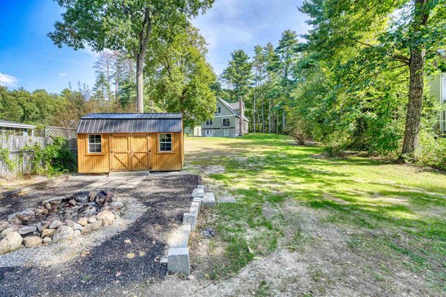 24 Broad Cove Drive, Concord, NH 03301