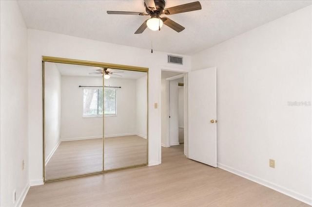 628 FAIRWAYS CIRCLE B, Ocala, FL 34472
