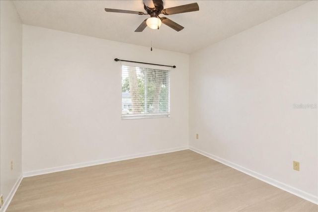 628 FAIRWAYS CIRCLE B, Ocala, FL 34472
