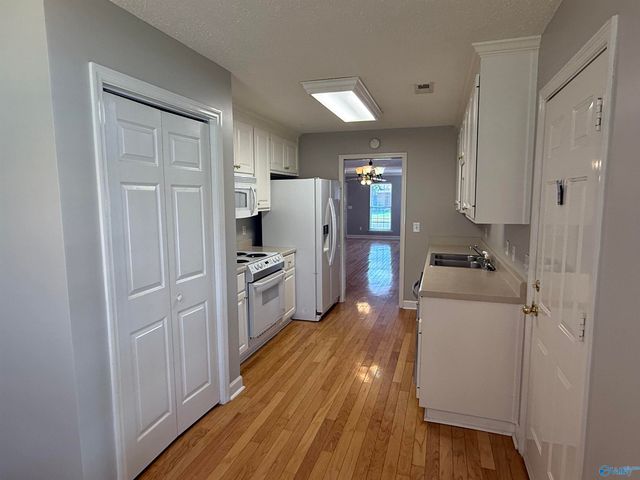 5308 SE Frankford Drive, Owens Cross Roads, AL 35673