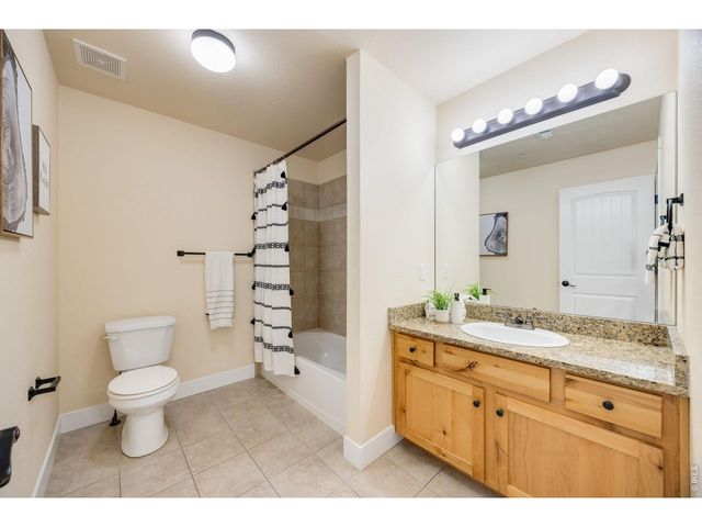 2445 Windrow Dr A-301, Fort Collins, CO 80525