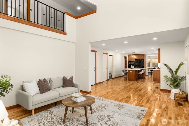 1759 Newport Avenue NE, Renton, WA 98056