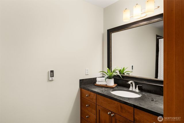 1759 Newport Avenue NE, Renton, WA 98056