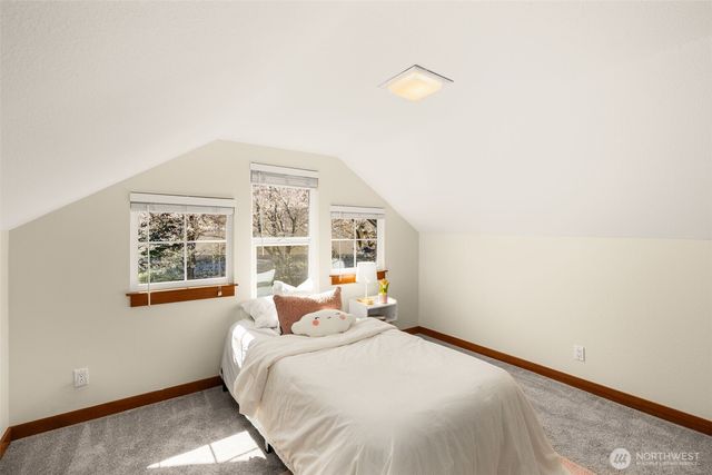 1759 Newport Avenue NE, Renton, WA 98056