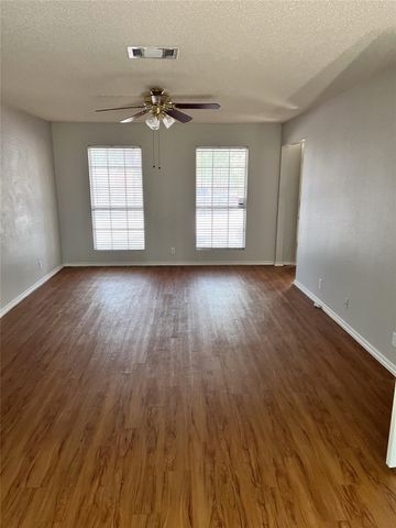 13812 Spring Heath RD, Pflugerville, TX 78660