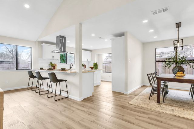 2433 Mckensie Lane, Grand Prairie, TX 75052