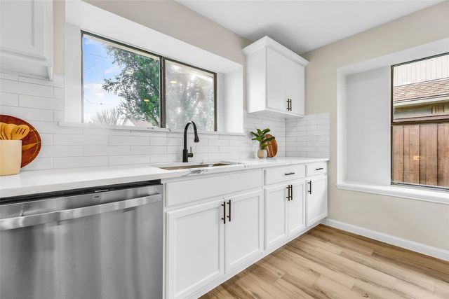 2433 Mckensie Lane, Grand Prairie, TX 75052