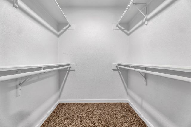 2433 Mckensie Lane, Grand Prairie, TX 75052