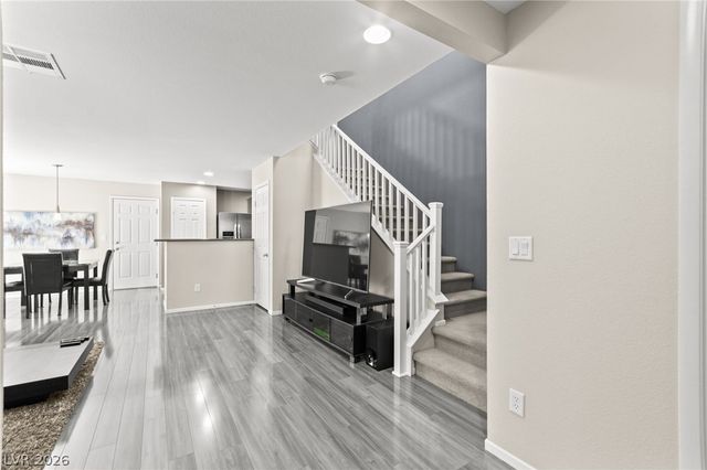 9909 Pride Dance Court, Las Vegas, NV 89178