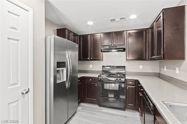 9909 Pride Dance Court, Las Vegas, NV 89178