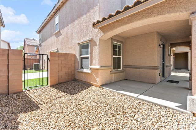 9909 Pride Dance Court, Las Vegas, NV 89178