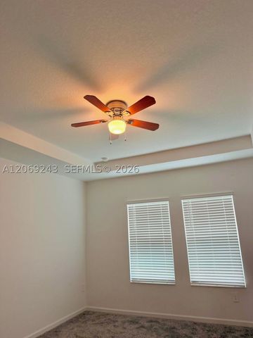 2837 Pierr, Davenport, FL 33837