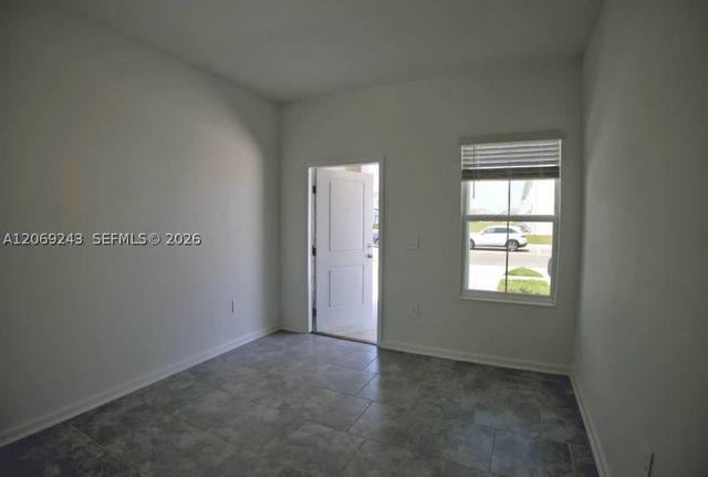 2837 Pierr, Davenport, FL 33837