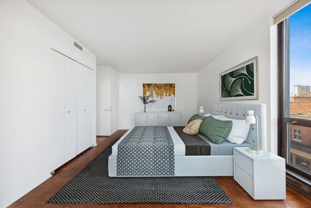 990 N Lake Shore Drive 15D, Chicago, IL 60611