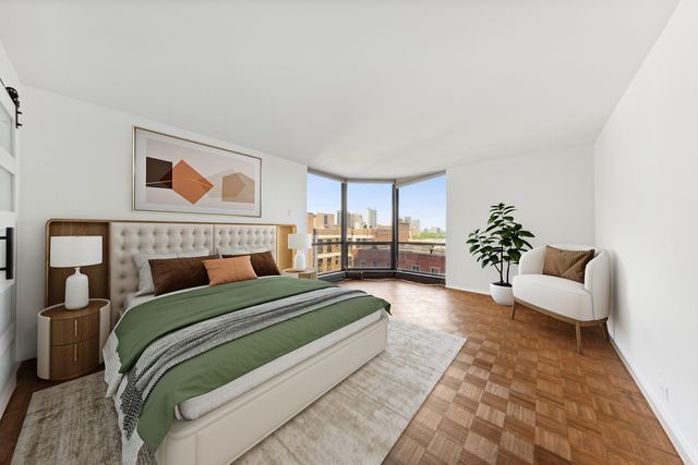 990 N Lake Shore Drive 15D, Chicago, IL 60611
