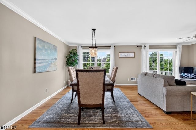 3 Harvey Ct 3, Clark Twp., NJ 07066