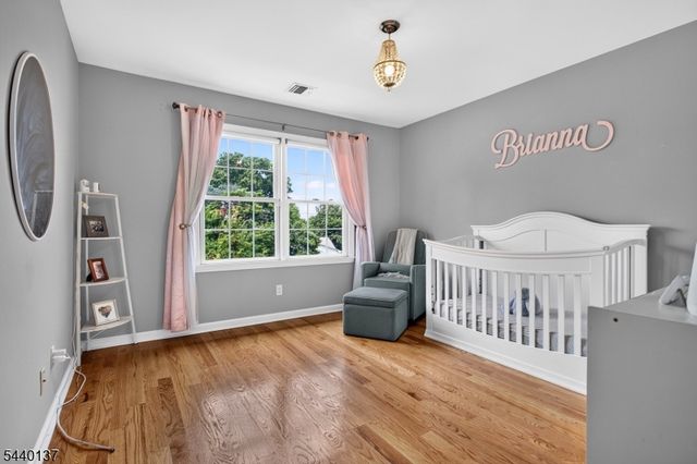 3 Harvey Ct 3, Clark Twp., NJ 07066