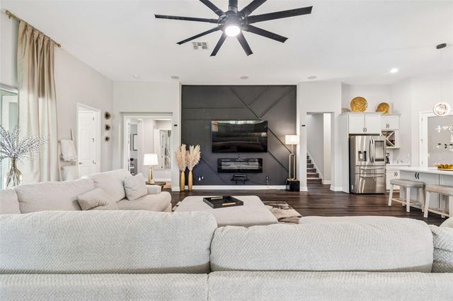 10597 MEADOWRUN DRIVE, Lithia, FL 33547