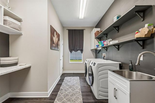 10597 MEADOWRUN DRIVE, Lithia, FL 33547