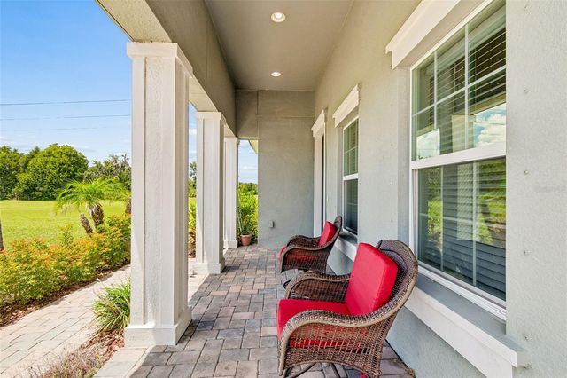 10597 MEADOWRUN DRIVE, Lithia, FL 33547