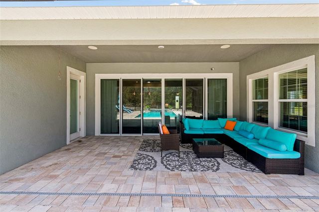 10597 MEADOWRUN DRIVE, Lithia, FL 33547