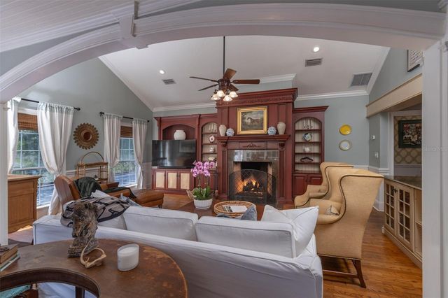 530 LAKE CATHERINE DRIVE, Maitland, FL 32751