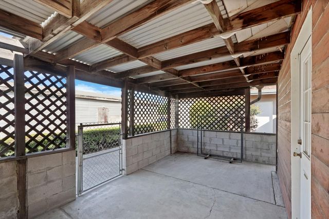 4678 E Woodbridge Rd, Acampo, CA 95220