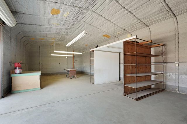 4678 E Woodbridge Rd, Acampo, CA 95220