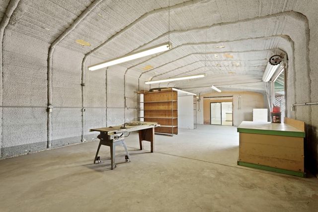 4678 E Woodbridge Rd, Acampo, CA 95220