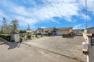 4678 E Woodbridge Rd, Acampo, CA 95220