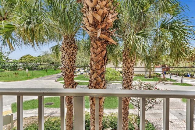 225 NW 14th Avenue, Fort Lauderdale, FL 33311