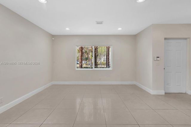225 NW 14th Avenue, Fort Lauderdale, FL 33311