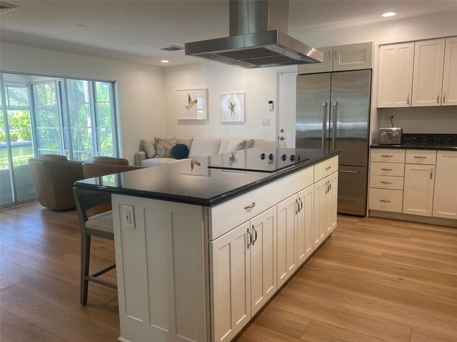 814 PARADISE WAY, Sarasota, FL 34242