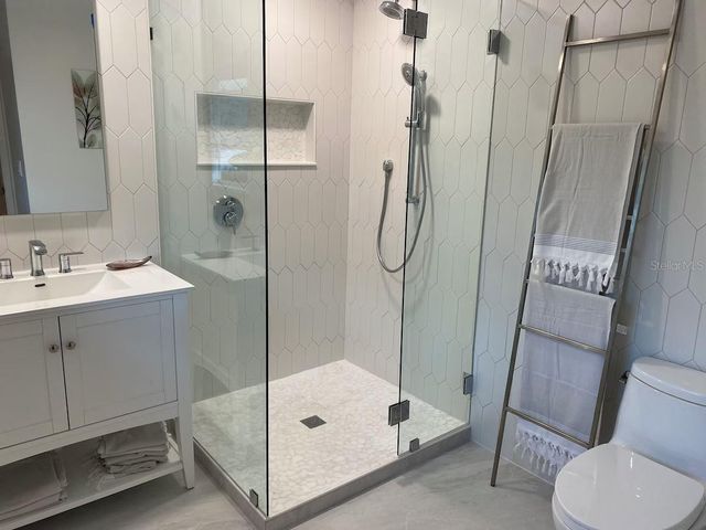 814 PARADISE WAY, Sarasota, FL 34242