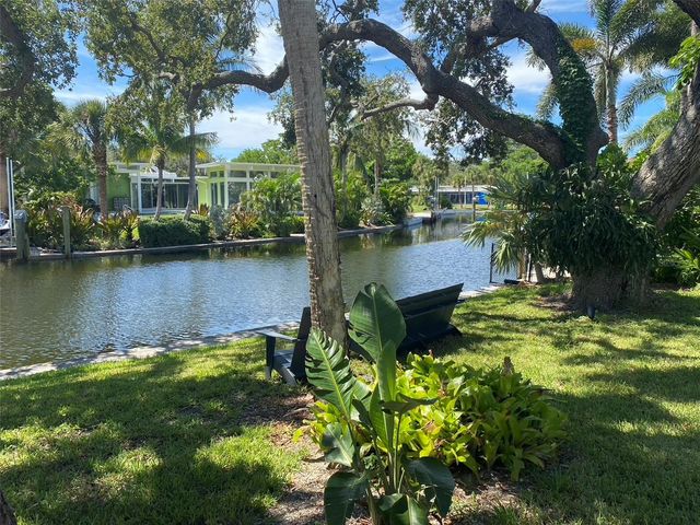 814 PARADISE WAY, Sarasota, FL 34242