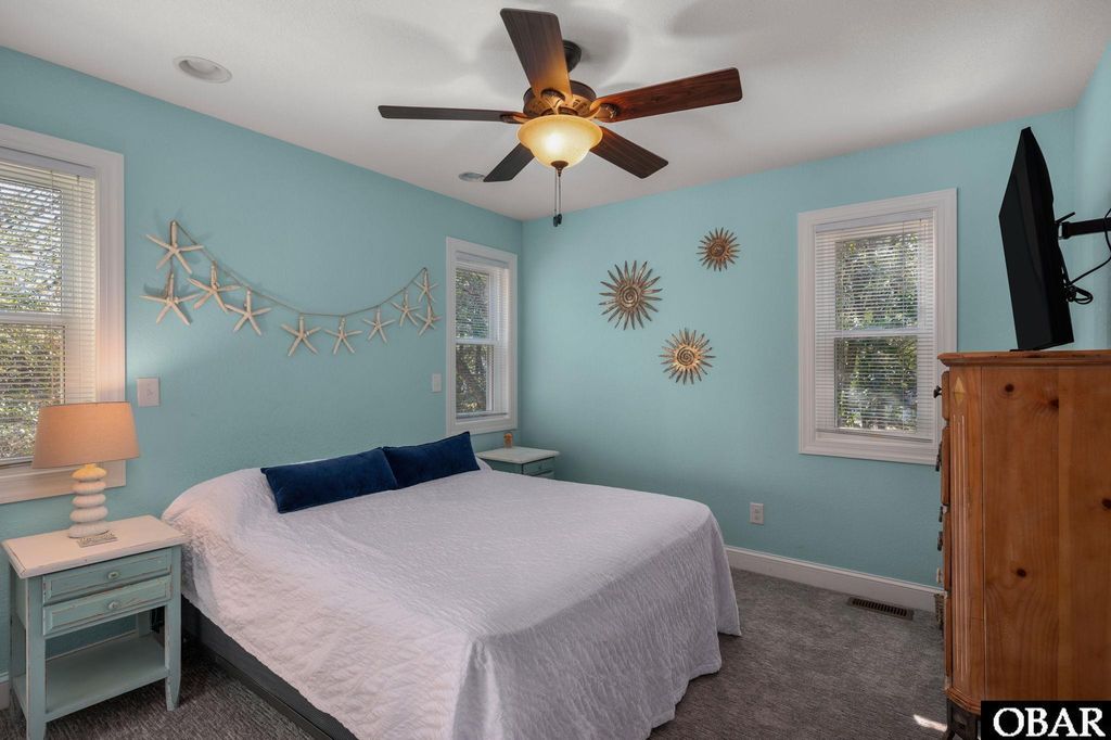 Image 21 of property listing at 209 Sea Oats Lane Lot 2, Southern Shores, NC 27949